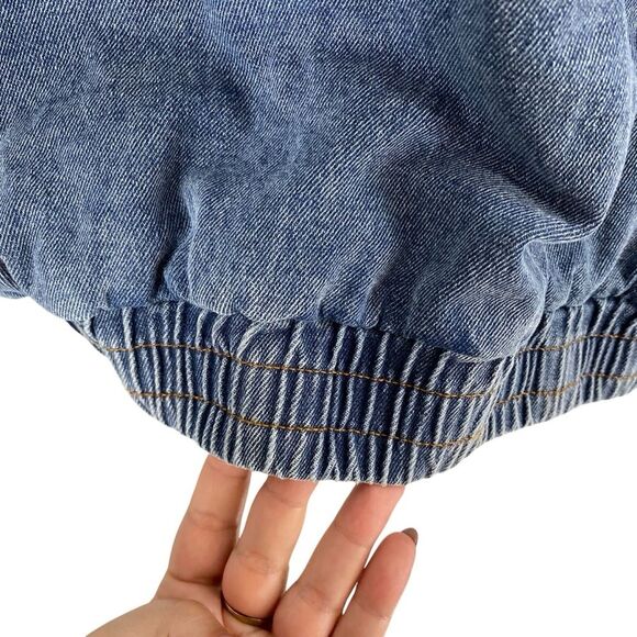 Blue Blush Women’s M Oversized Denim Bomber Jacket Blue Insulated Chore Barn - Picture 13 of 16